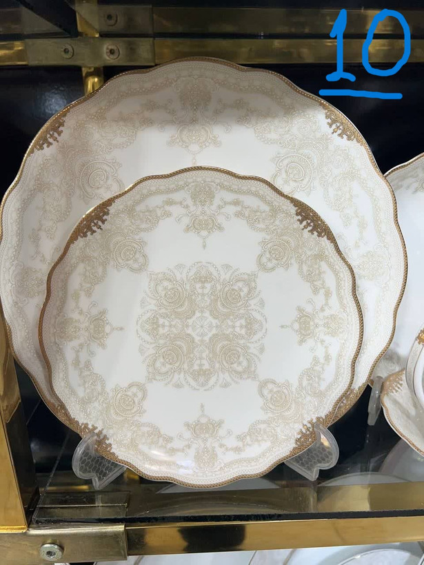 سرویس چینی طوس طرح الیزابت 6نفره 28پارچه